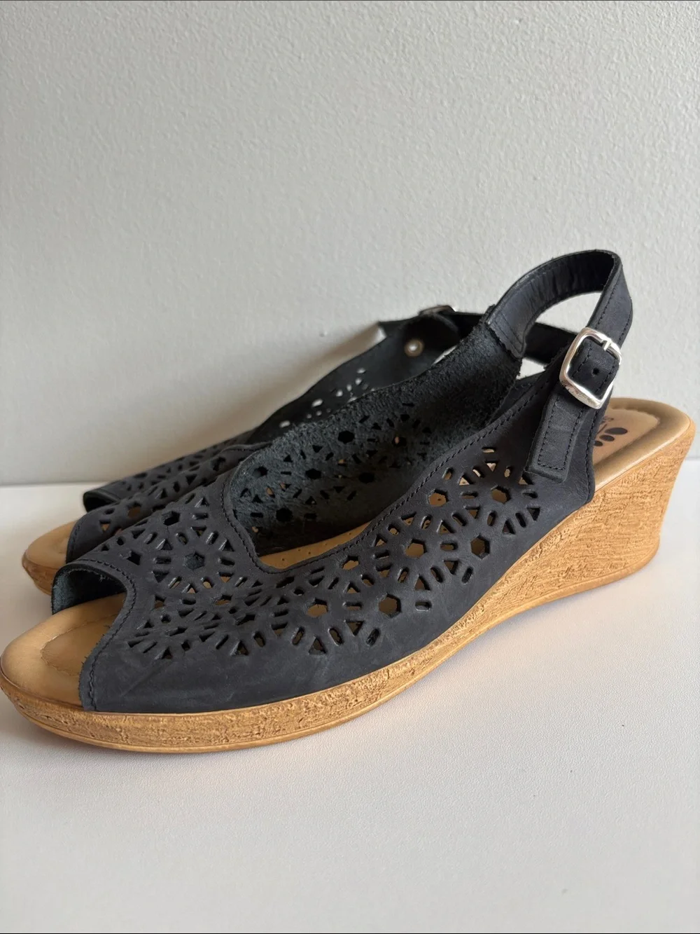 Spring Step Size 9 Navy Leather Cutout Slingback Wedge Sandals Made Italy